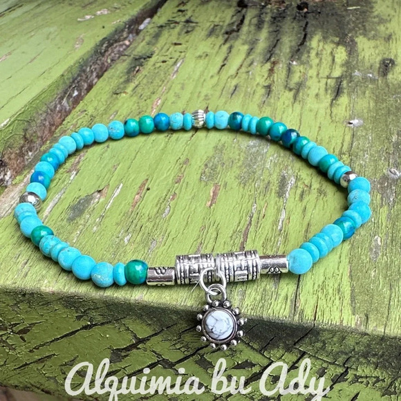 Alquimia Turquoise and Silver Bracelet - Picture 1 of 7